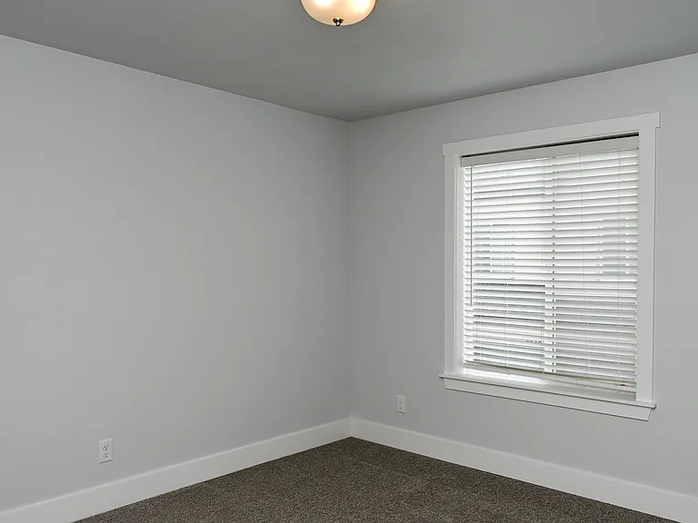 2041 N 380 E #1 — Photo 12