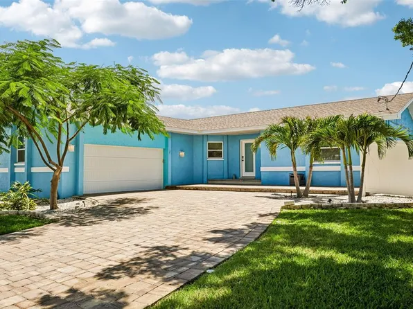 6304 Flamingo Dr, Apollo Beach, FL 33572