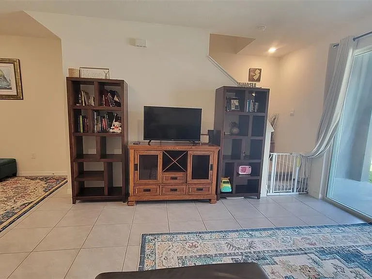 2884 Evergreen Elm Pass — Photo 4