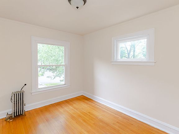 5th image of 2024 W Fargo Ave #1
