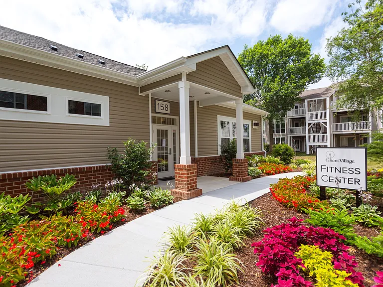 Ghent Village Apartments — Photo 15