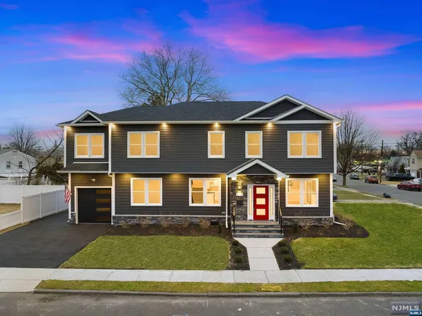 23-19 Ward St, Fair Lawn, NJ 07410