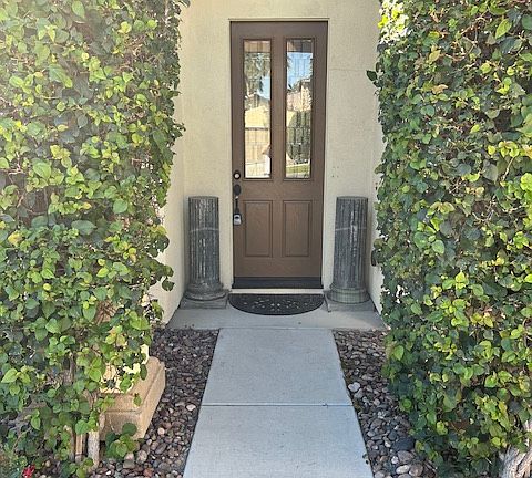 3rd image of 80201 Queensboro Dr