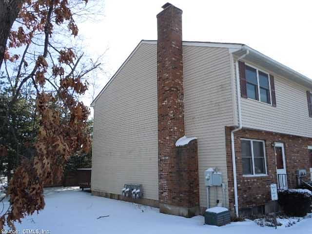 1st image of 1 Windwood Dr