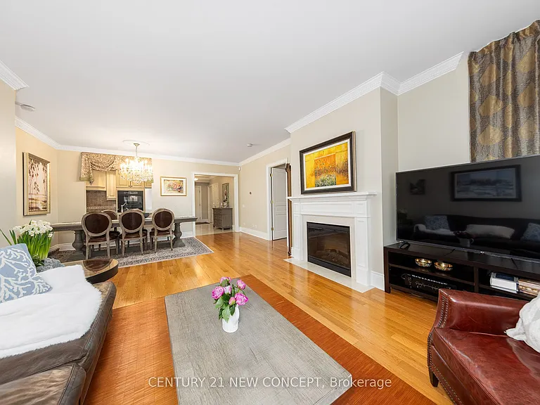7071 Bayview Ave #204 — Photo 14
