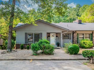 40 Abingdon Ln, Rogers, AR 72715