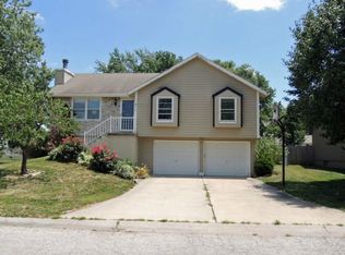 211 Garden St, Grain Valley, MO 64029