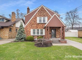 2415 Paris Ave SE, Grand Rapids, MI 49507