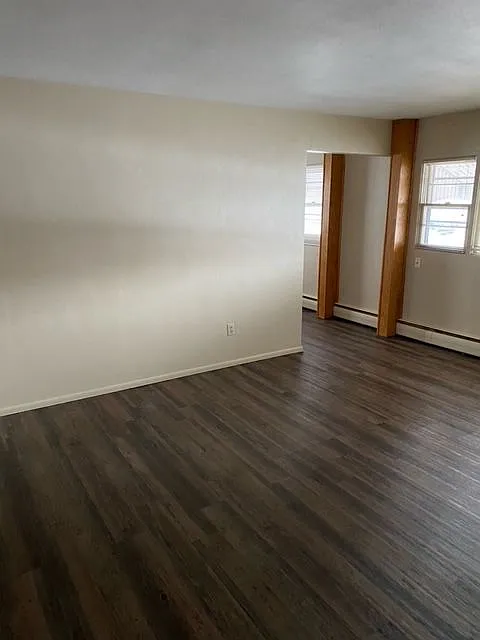 2 bed, $795 — Photo 2