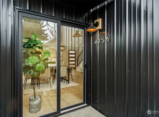 4256 33rd Ave W, Seattle, WA 98199