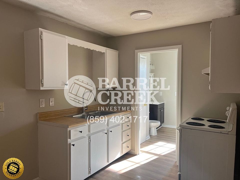 1st image of 508 N Main St APT 2