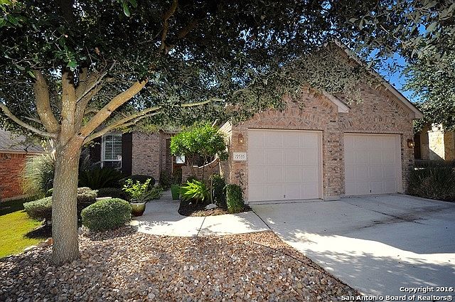 1st image of 19535 Highgrove Ln