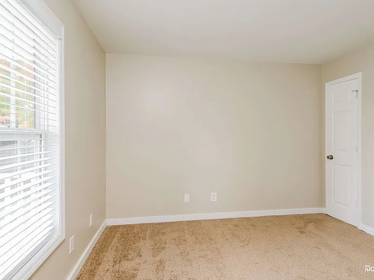 7000 Taunton Dr — Photo 11