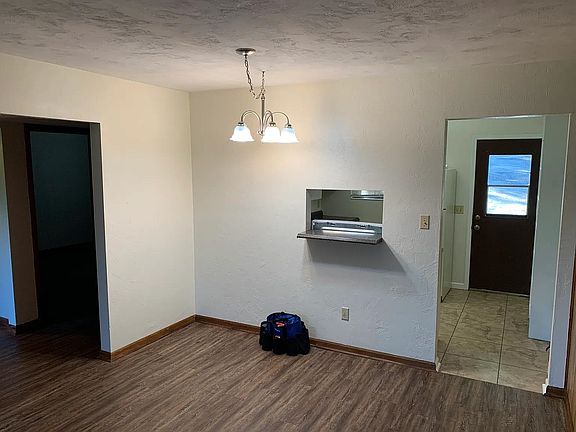 4th image of 1956 Nicklaus Dr APT B