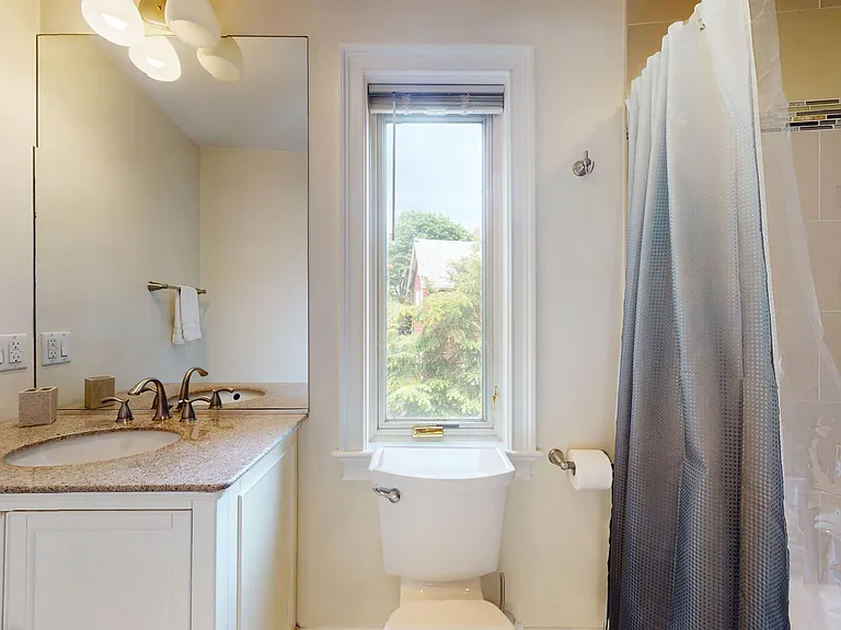 14 Bradbury St #14 — Photo 15