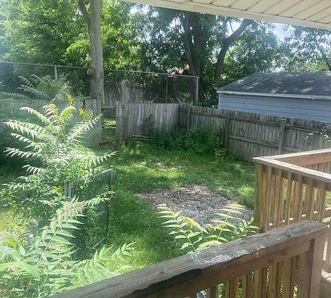 4th image of 2608 Leland Ave