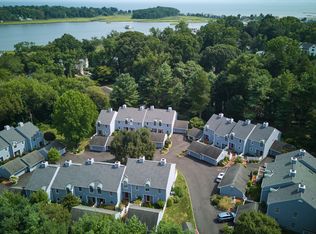 46 Edgewater Commons Ln UNIT 46, Westport, CT 06880