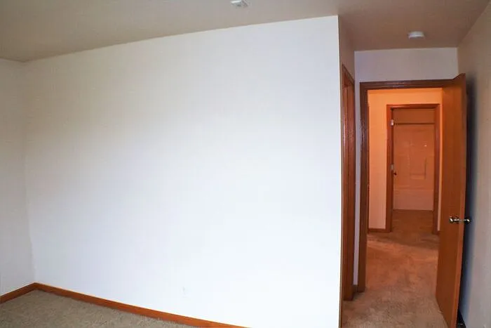 510 Pond View Dr #301 — Photo 15