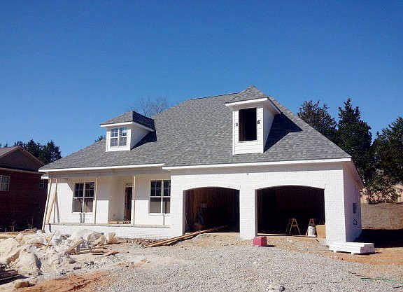 2nd image of 106 Glen Abbey Dr