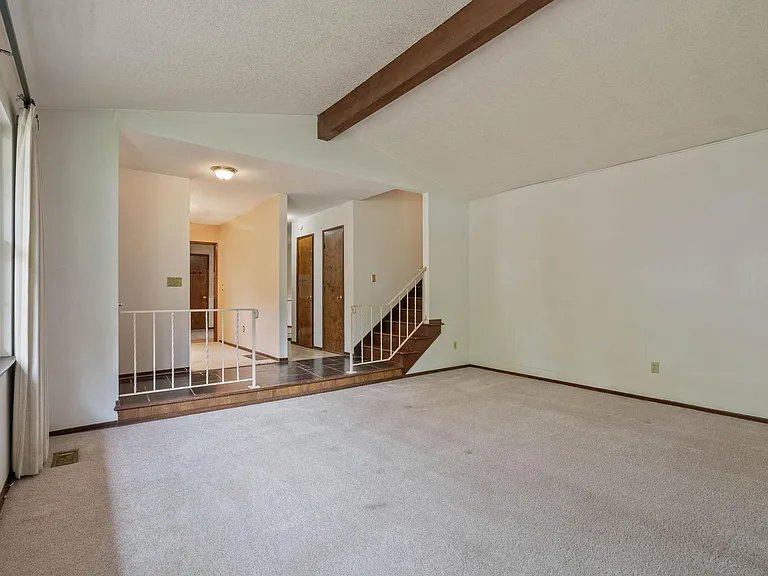 7670 SW 140th Ave — Photo 7