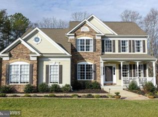 1200 Fairwood Dr, Huntingtown, MD 20639