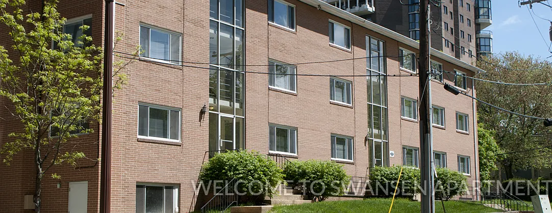 Swansen Apartments — Photo 1