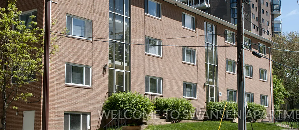 Swansen Apartments