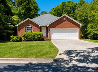 101 Woodbridge Cir, Anderson, SC 29621