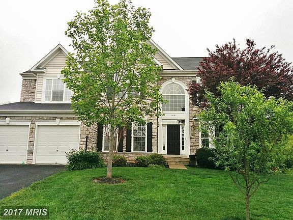 2nd image of 10797 Reynard Fox Ln