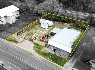 319 N Robb St, Trinity, TX 75862