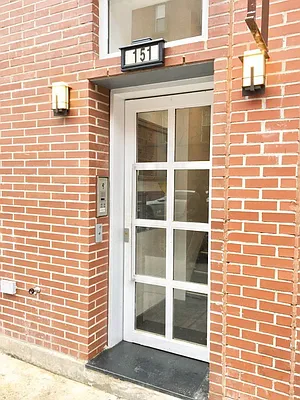 Rented by Jeffrey Mosczyc, LREB | media 30