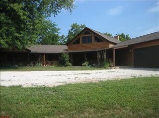 923 Twin Springs Rd, Sullivan, MO 63080