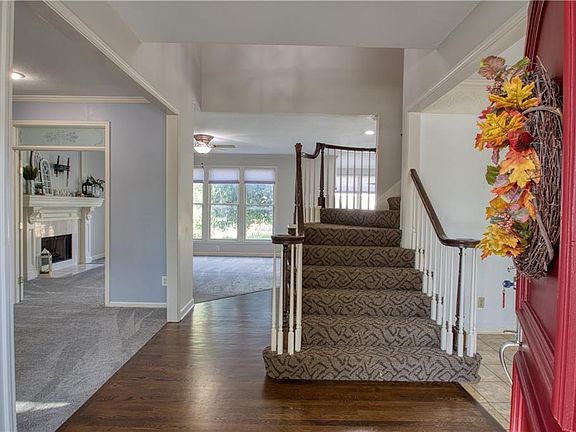 3rd image of 3508 NW Winding Woods Dr