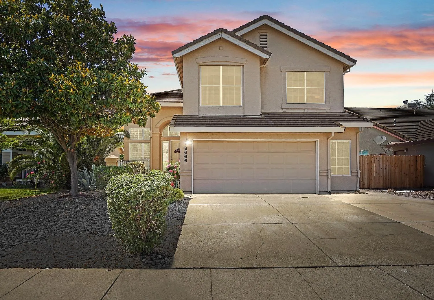 8666 Summer Sun Way photo 1