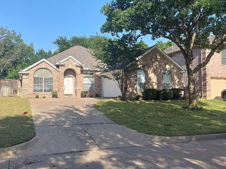7805 Brook Meadow Ln — Photo 2