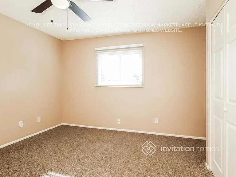 11605 N 58th Ave — Photo 9