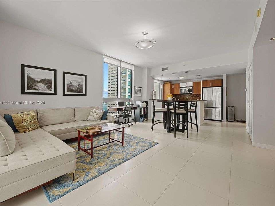 1st image of 300 S Biscayne Blvd APT 2501