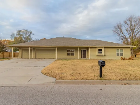 3202 W 17th St N, Wichita, KS 67203