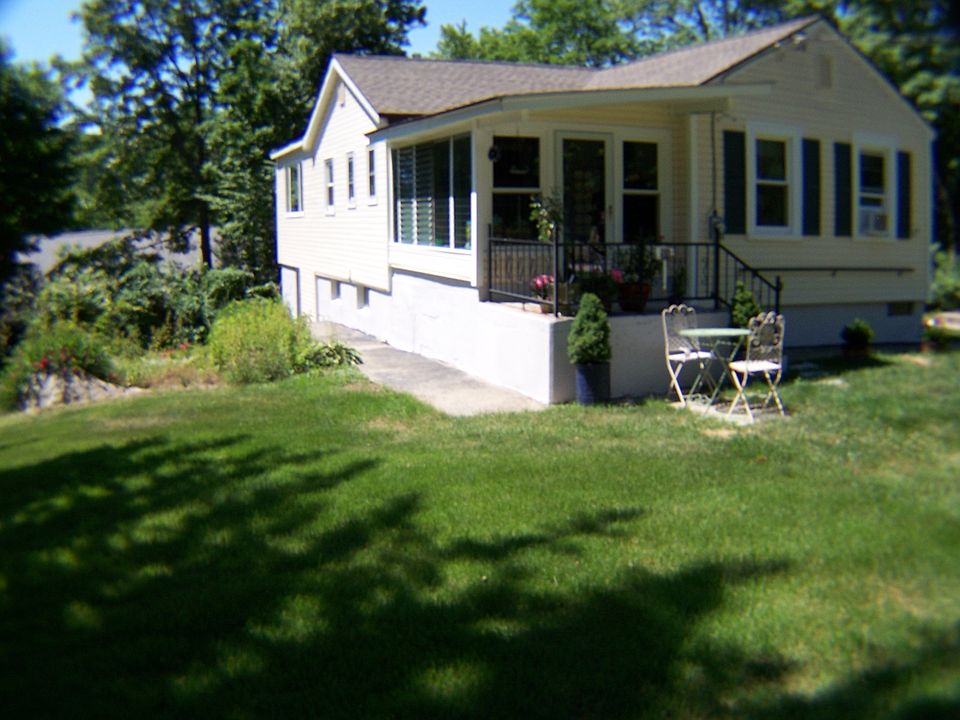 1st image of 51 High Ln
