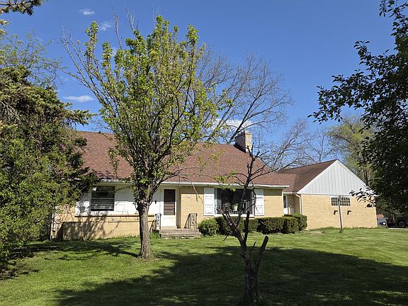 2nd image of 4120 S 124th STREET