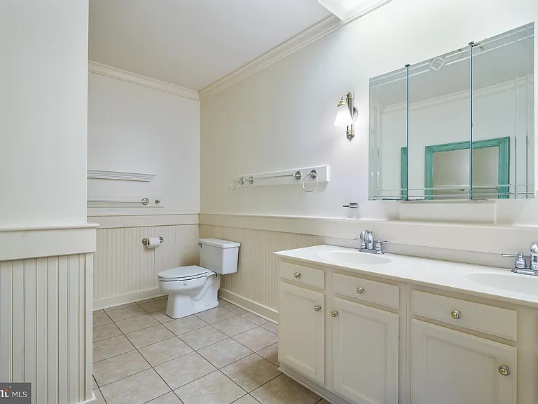15729 Holly Grove Rd — Photo 61