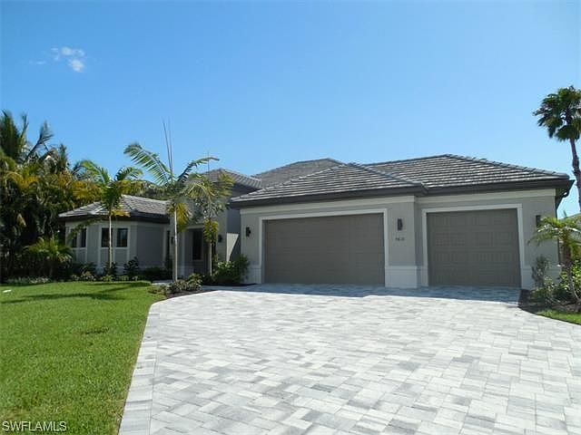 1st image of 4818 Agualinda Blvd