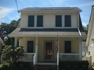 13011 235th St, Rosedale, NY 11422