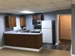 9276 E Us Highway 40 APT 1, Terre Haute, IN 47803