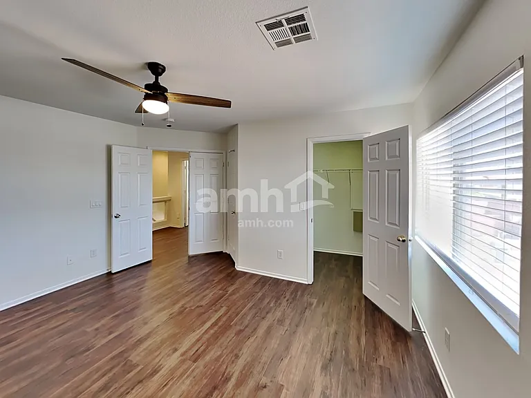 7534 Tuckaway Harbor St — Photo 10