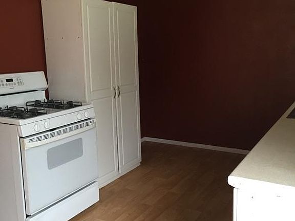 4th image of 1407 N Brown St