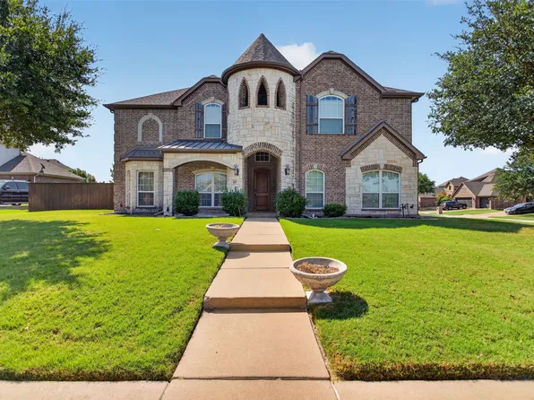 813 Wren Ct, Forney, TX 75126