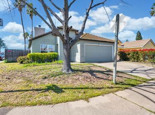8810 Fobes Dr, Antelope, CA