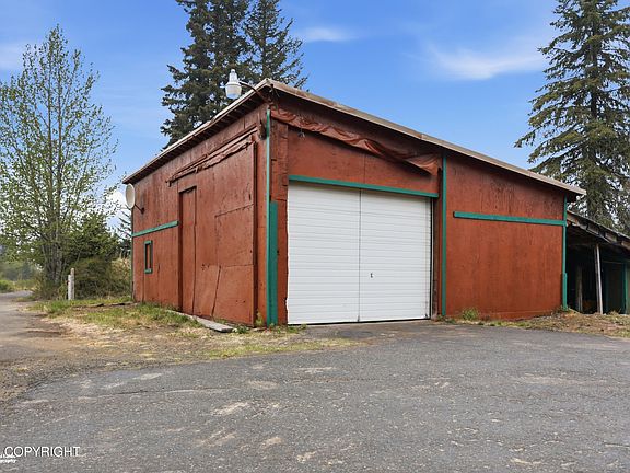 4th image of 34120 N Fork Rd