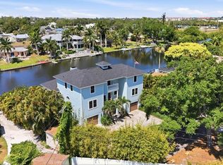 5544 Dinah Ln, Sarasota, FL 34231